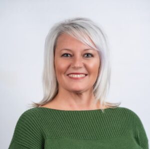 Angie Stone Headshot